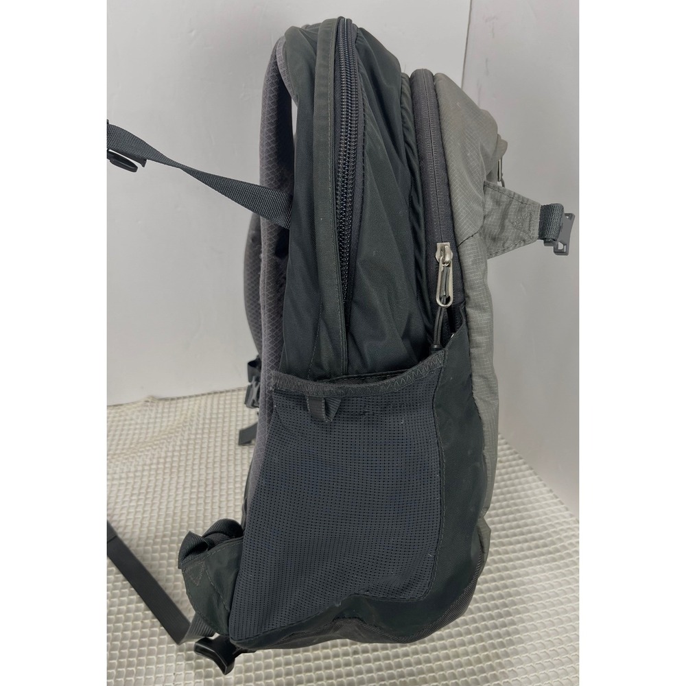 The North Face Olive and Black Backpack - Picture 11 of 16